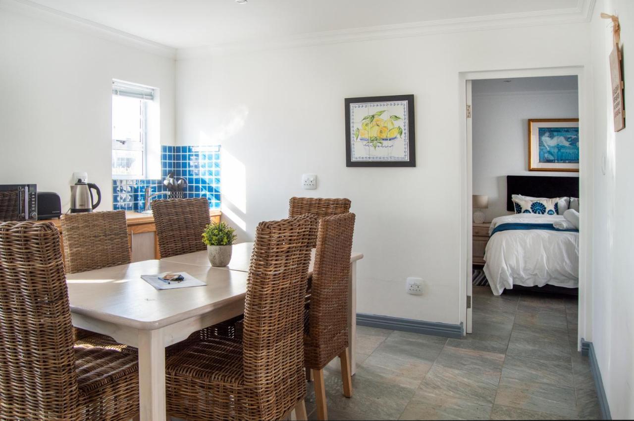 Hotel Bellamente Sirene à Gansbaai Extérieur photo