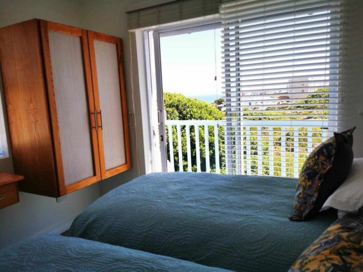 Hotel Bellamente Sirene à Gansbaai Extérieur photo